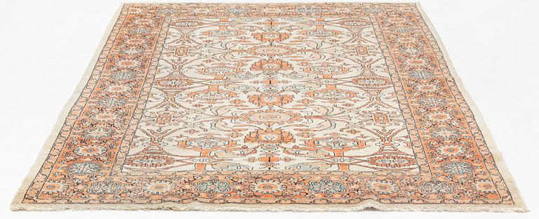 Matta, Peshawar/Lahore, ca 249 x 189 cm.