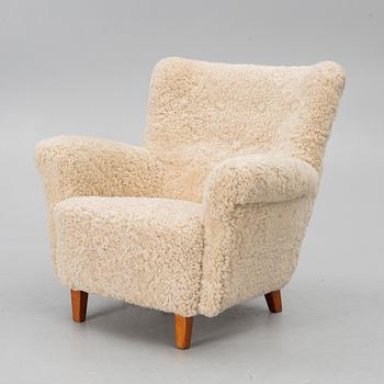 Armchair, first half of the 20th century.