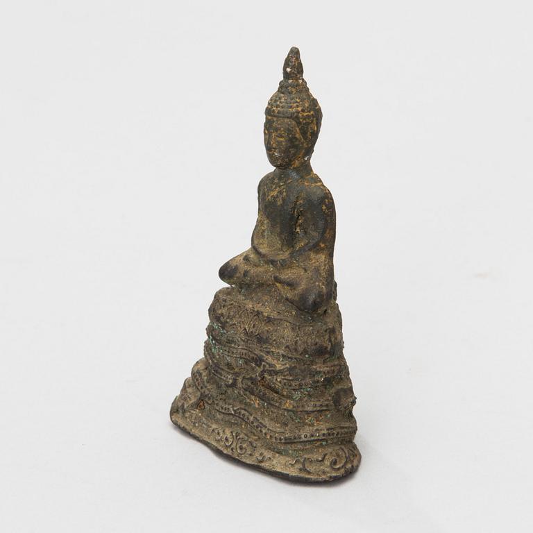 Buddha sculpture, brass, Thailand first half of the 20th century.