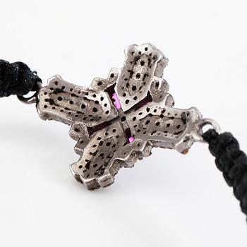 ARMBAND, silver, diamanter och rubiner.