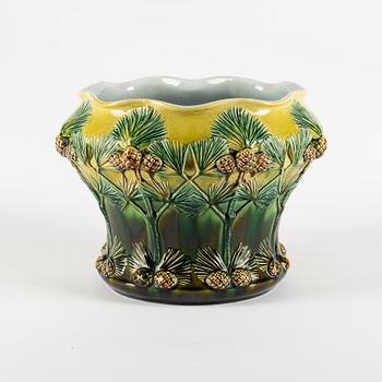 An Art Nouveau pot, Rörstrand, Sweden, around the year 1900.