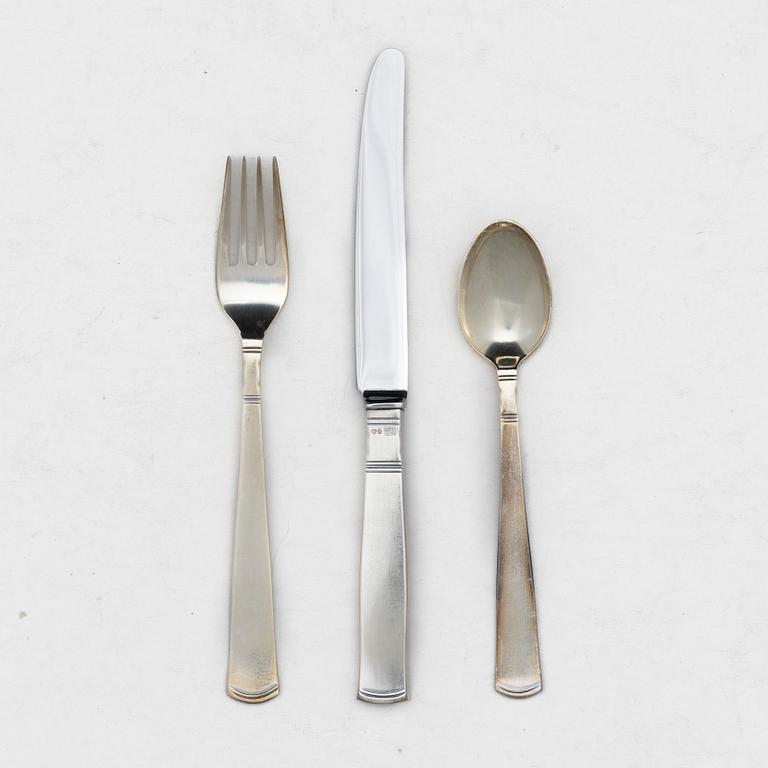 Jacob Ängman, besticksuppsättning, silver 34 delar, "Rosenholm", GAB, Stockholm/Eskilstuna, 1968-70.