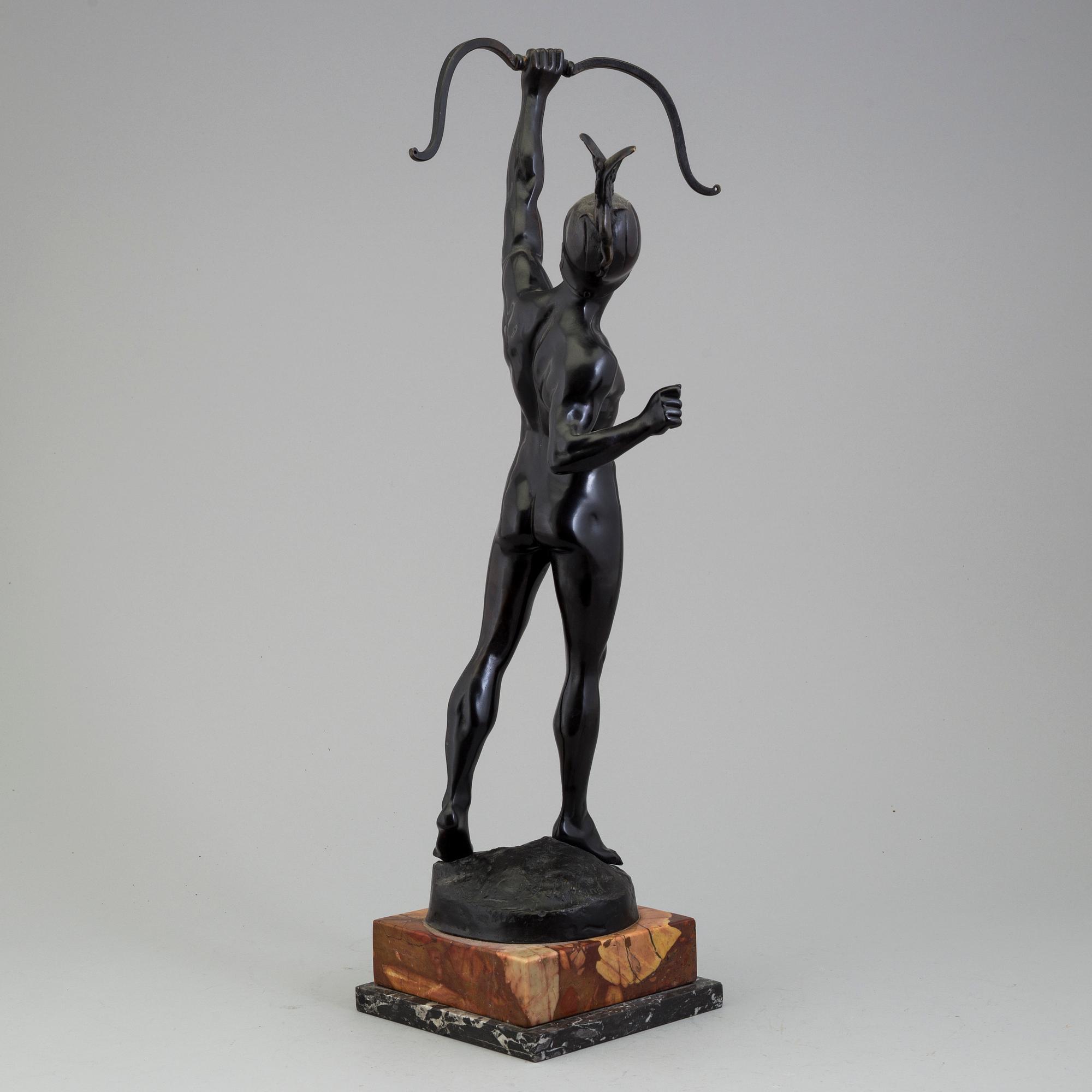 A bronze sculpture by Franz Iffland.