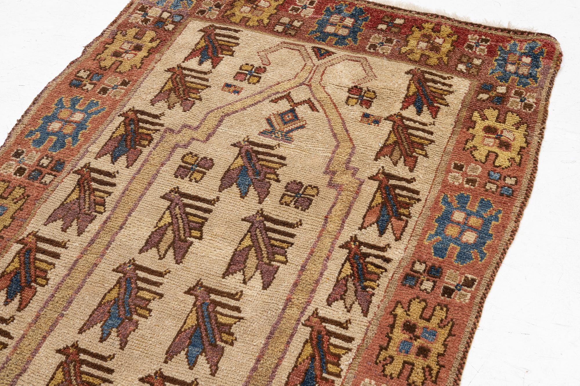 Matta, antik Anatol Sannolikt Monastir, c 181 x 109 cm.