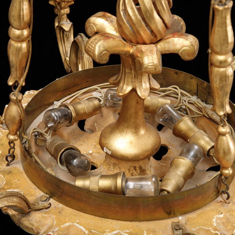 A gilt and bronzed hanging lamp, 19th Century.
