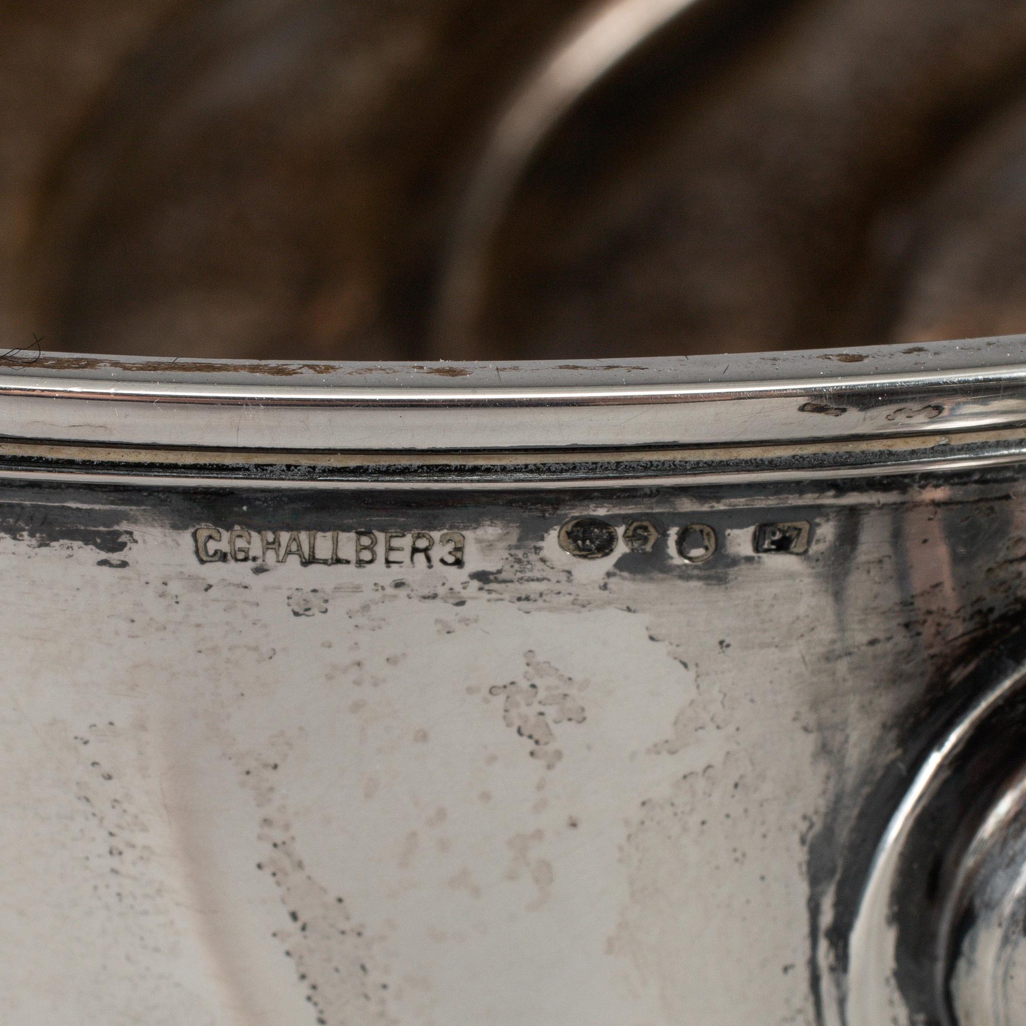 A Swedish 20th century silver pot, mark of CG Hallberg, Stockholm 1917.