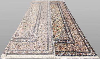 A Keshan carpet, c. 400 x 296 cm.