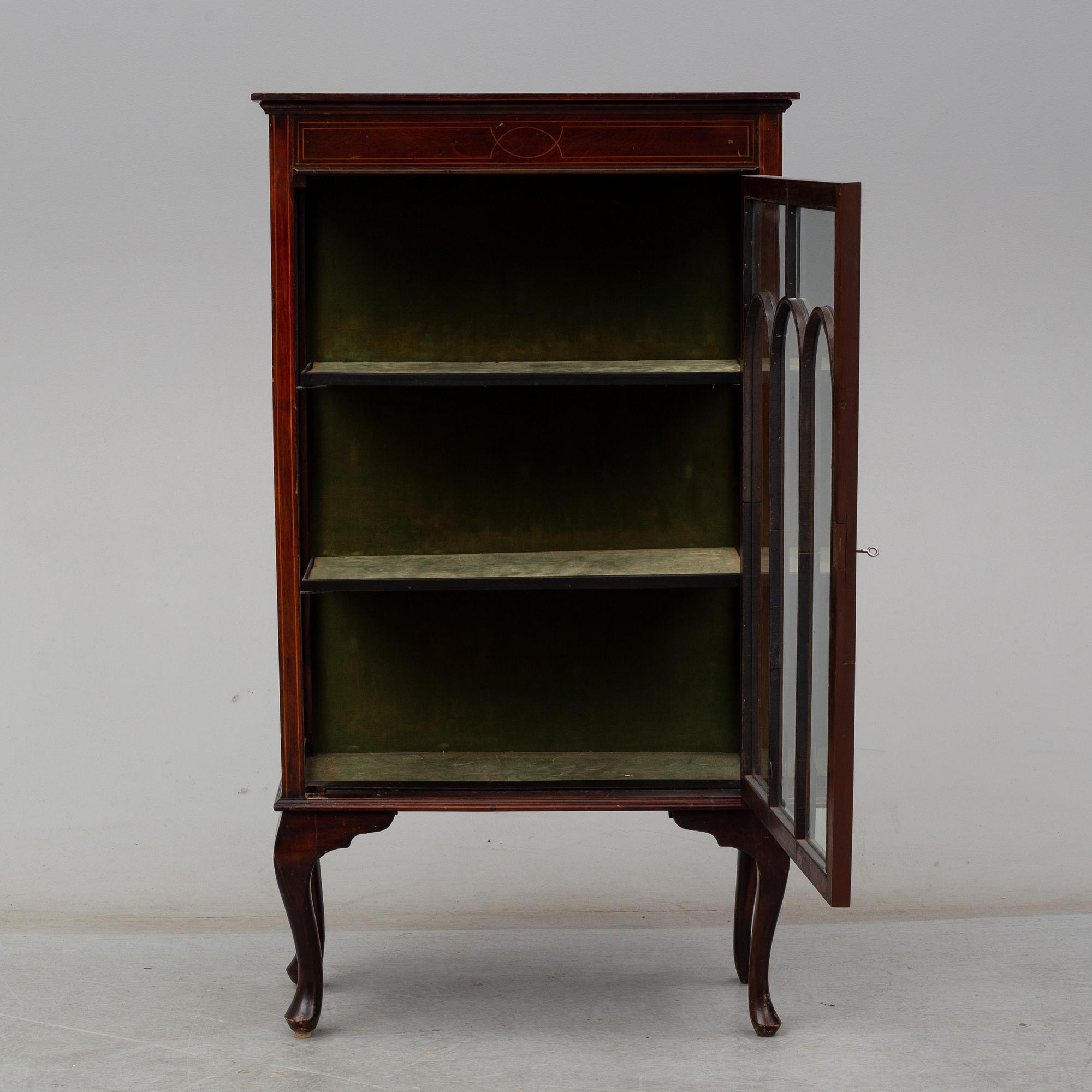 A mahogany cabinet, first half of the 20th century.