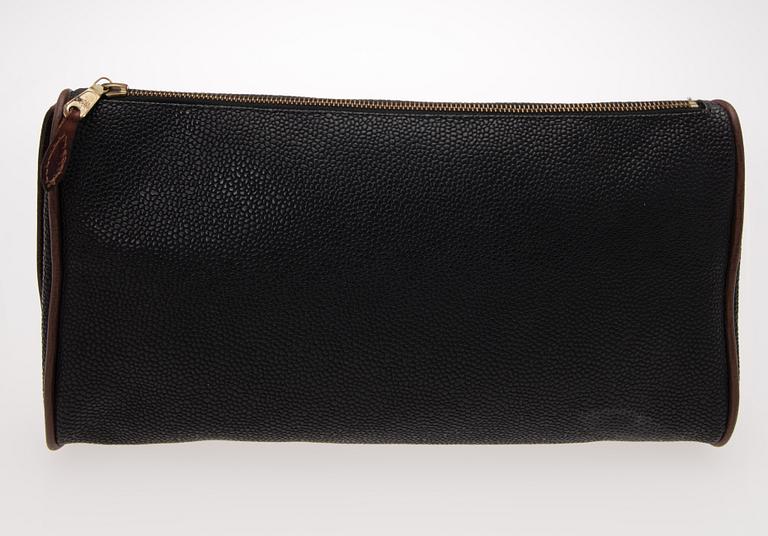 KAKSI TOILETTILAUKKUA, Mulberry.