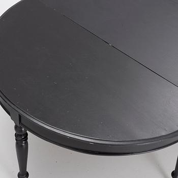 Dining table, second half of the 19th century.