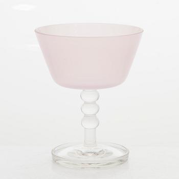 Nanny Still, skål, "Tzarina", signerad Riihimäen Lasi O.Y. Nanny Still.