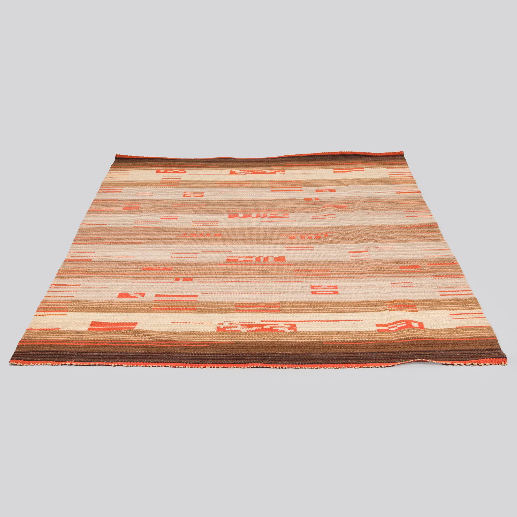 Margareta Ahlstedt-Willandt, a 1930s flat weave carpet for Aaltosen Mattokutomo Kiikka Finland. Circa 210 x 155 cm.