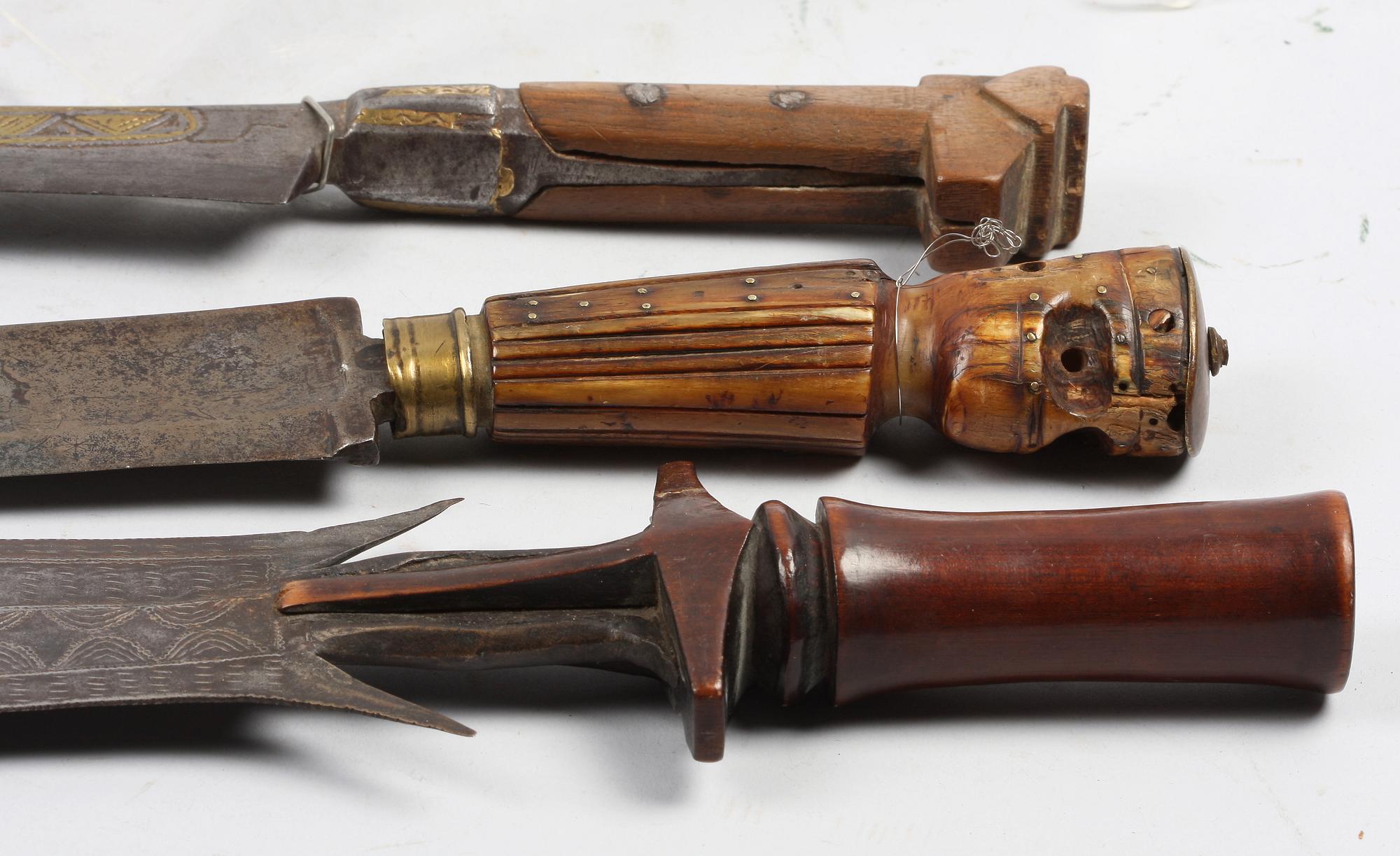 HUGGARE, 3 st. Troligen Afrika.