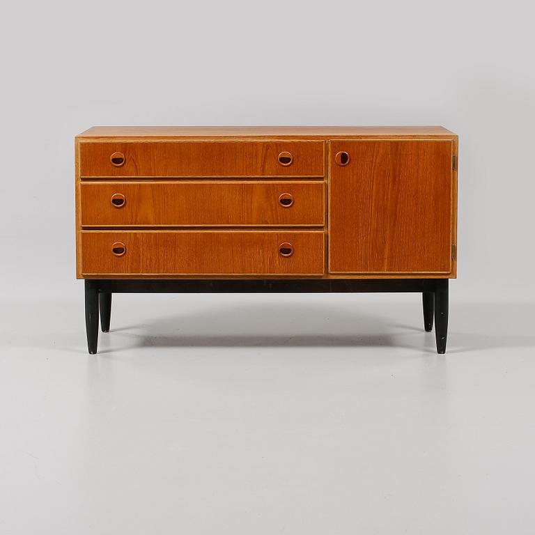 SIDEBOARD 1950-tal.
