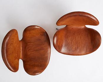 Arne Jacobsen, a pair of 'Swan' easy chairs, Fritz Hansen, Denmark 1960s.