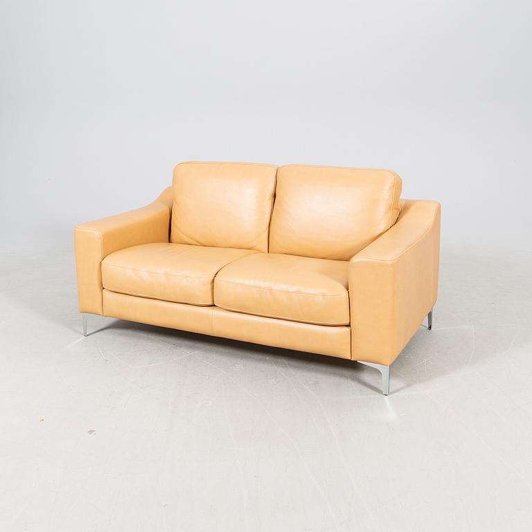 An Italian 21st century leather sofa.