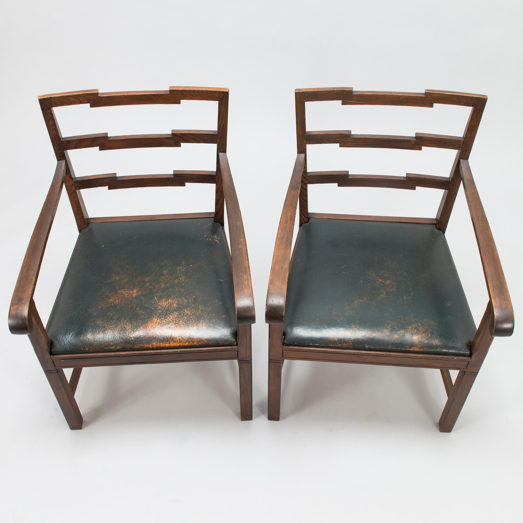 MIKKO S. NUPPONEN, a set of six 1930's 'Jukola' chairs for HMN Huonekaluliike Mikko Nupponen. Finland.