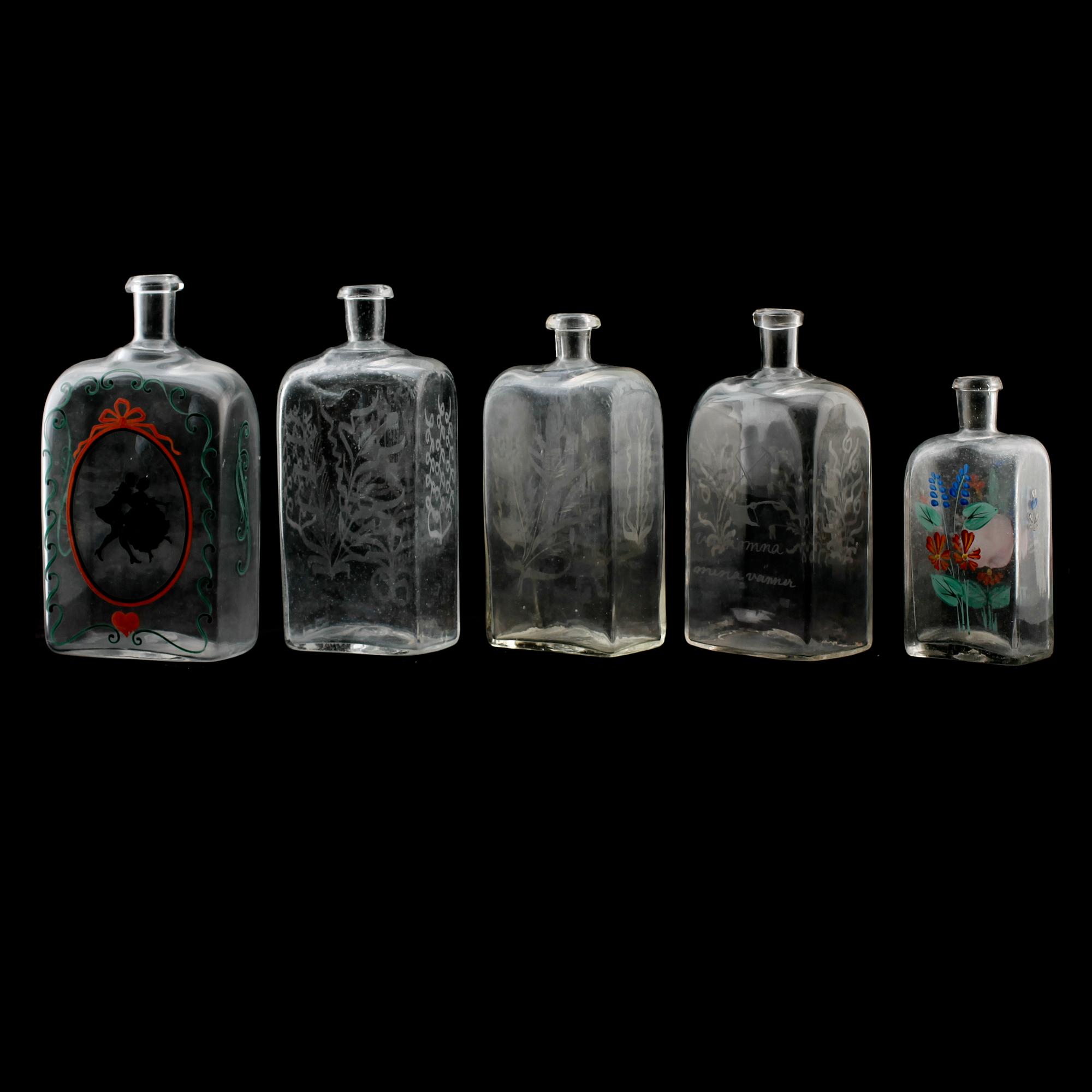 BRÄNNVINSPLUNTOR, 5 st, glas, 1800-tal.