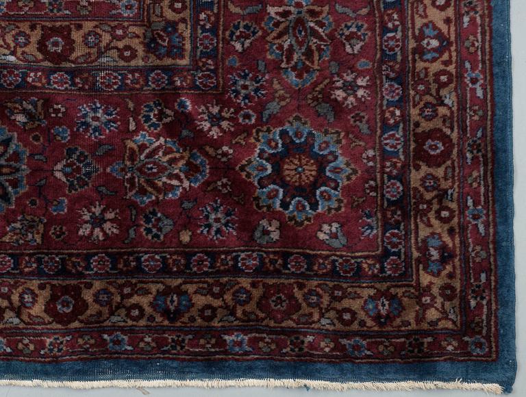 MATTA. Orientalisk. Ca 356 x 272.