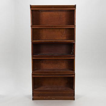 An early 20th century Billnäs book shelf / book cabinet.