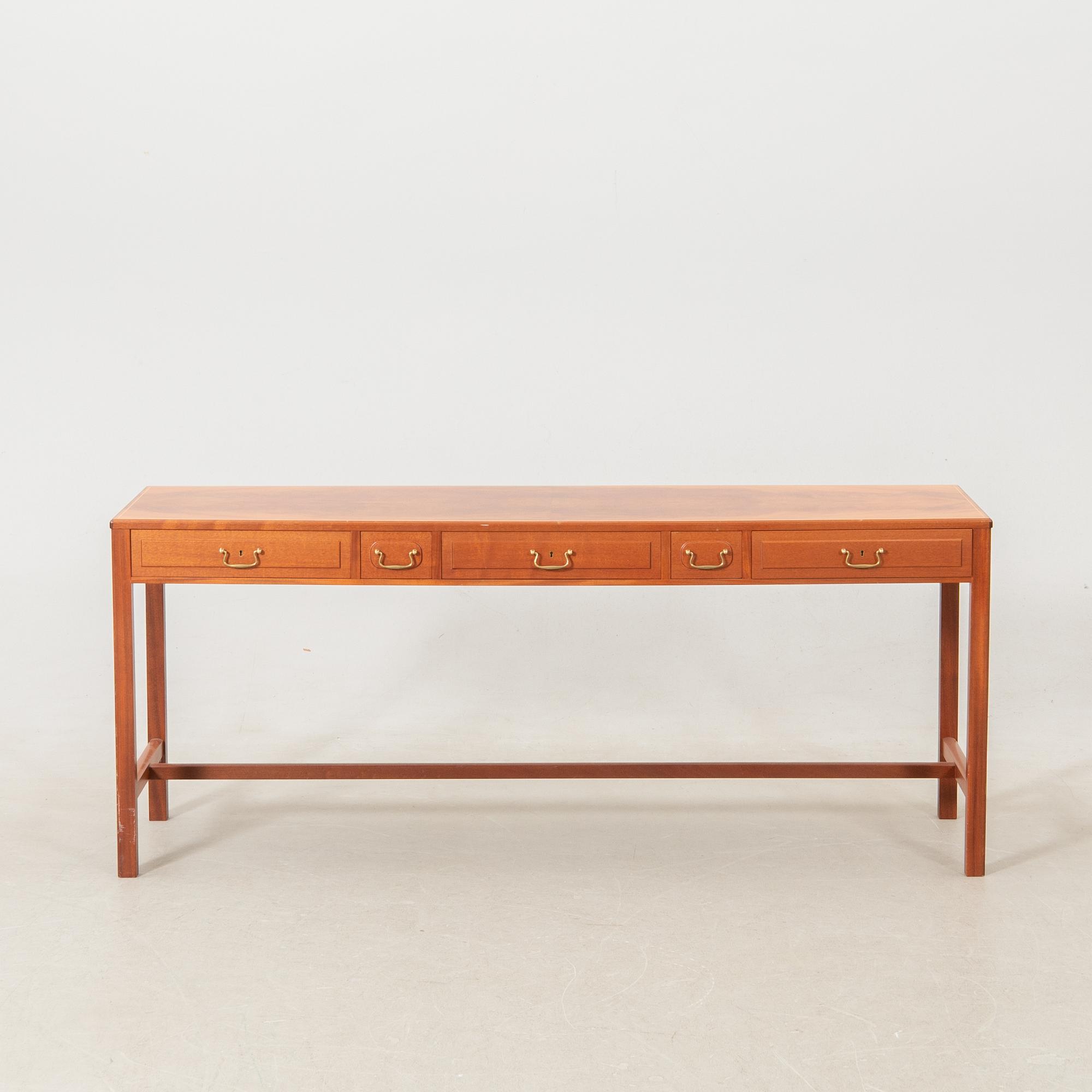 Josef Frank, sideboard, model 821, Svenskt Tenn.