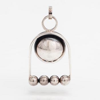 A silver pendant. Granit, Helsinki 1967.