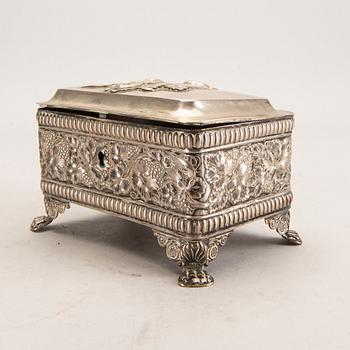 A 19th century probably German silver sugar bowl, weight 378 gr.