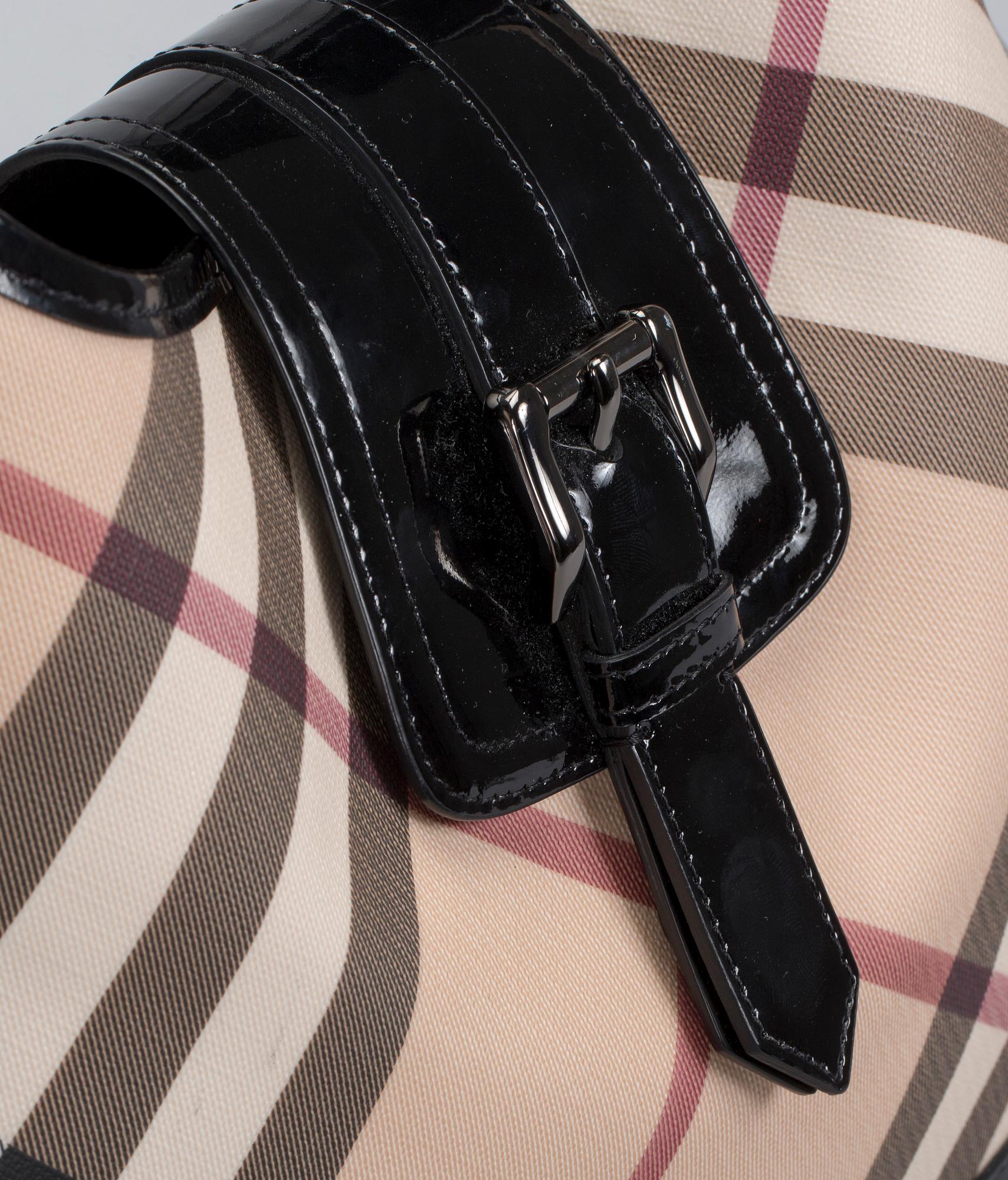 VÄSKA, Burberry.