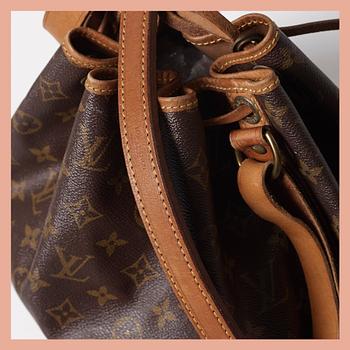 VÄSKA, "Petit Noé", Louis Vuitton.