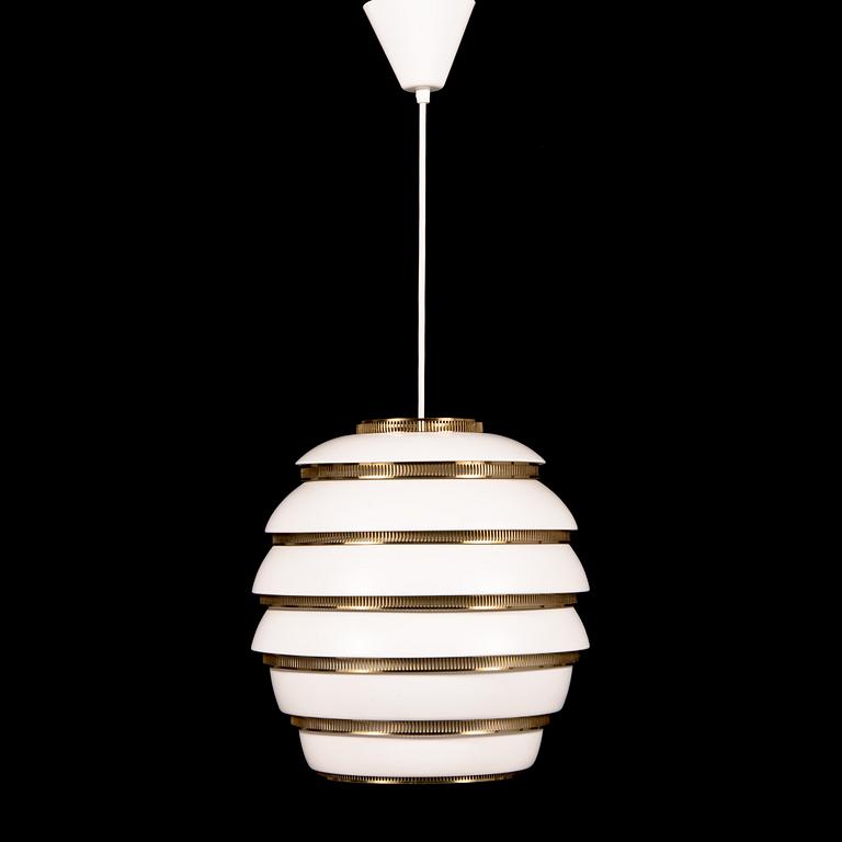 Alvar Aalto, taklampa, modell A332, "Bikupa", Valaistustyö.