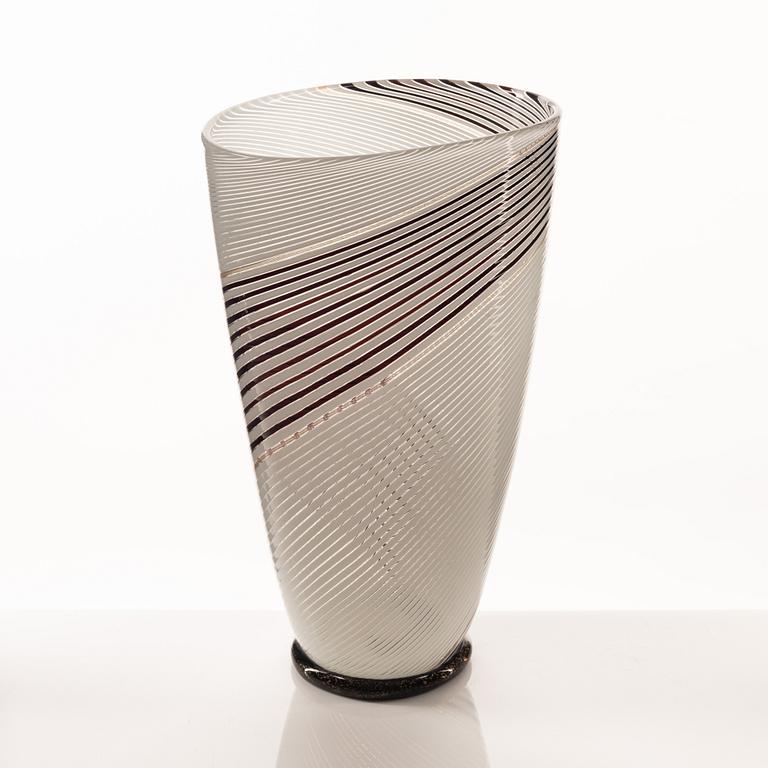 Dino Martens, vas, glas, "Mezza Filigrana", Areliano Toso, Murano, Italien.