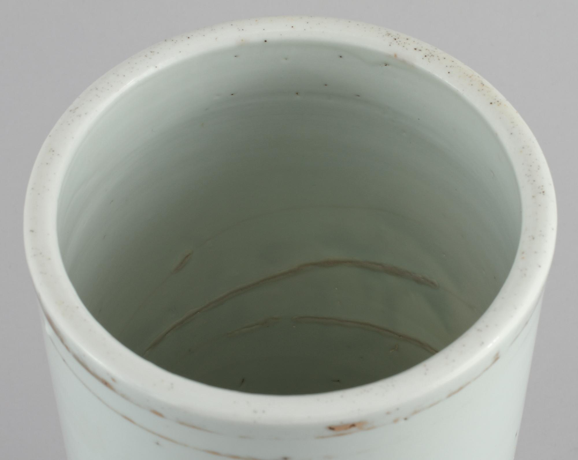 PENSELSTÄLL, porslin, Kina, 1900-tal.