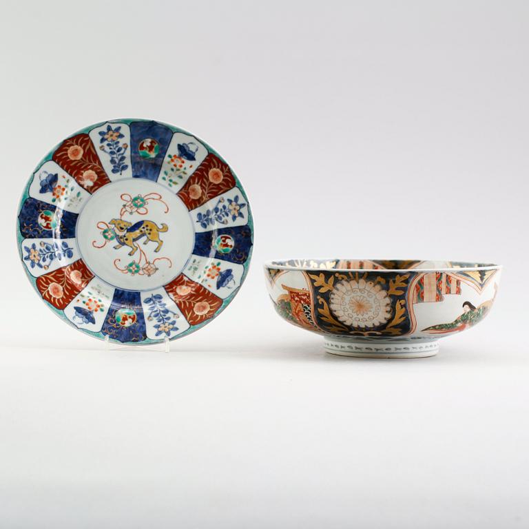 SKÅL OCH FAT, porslin, Japan, 1900-tal.