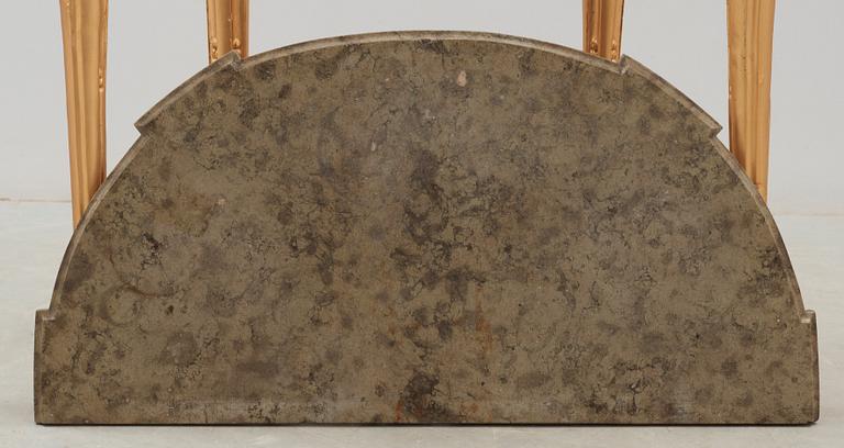 KONSOLBORD. Gustavianskt stockholmsarbete, 1700-talets slut.