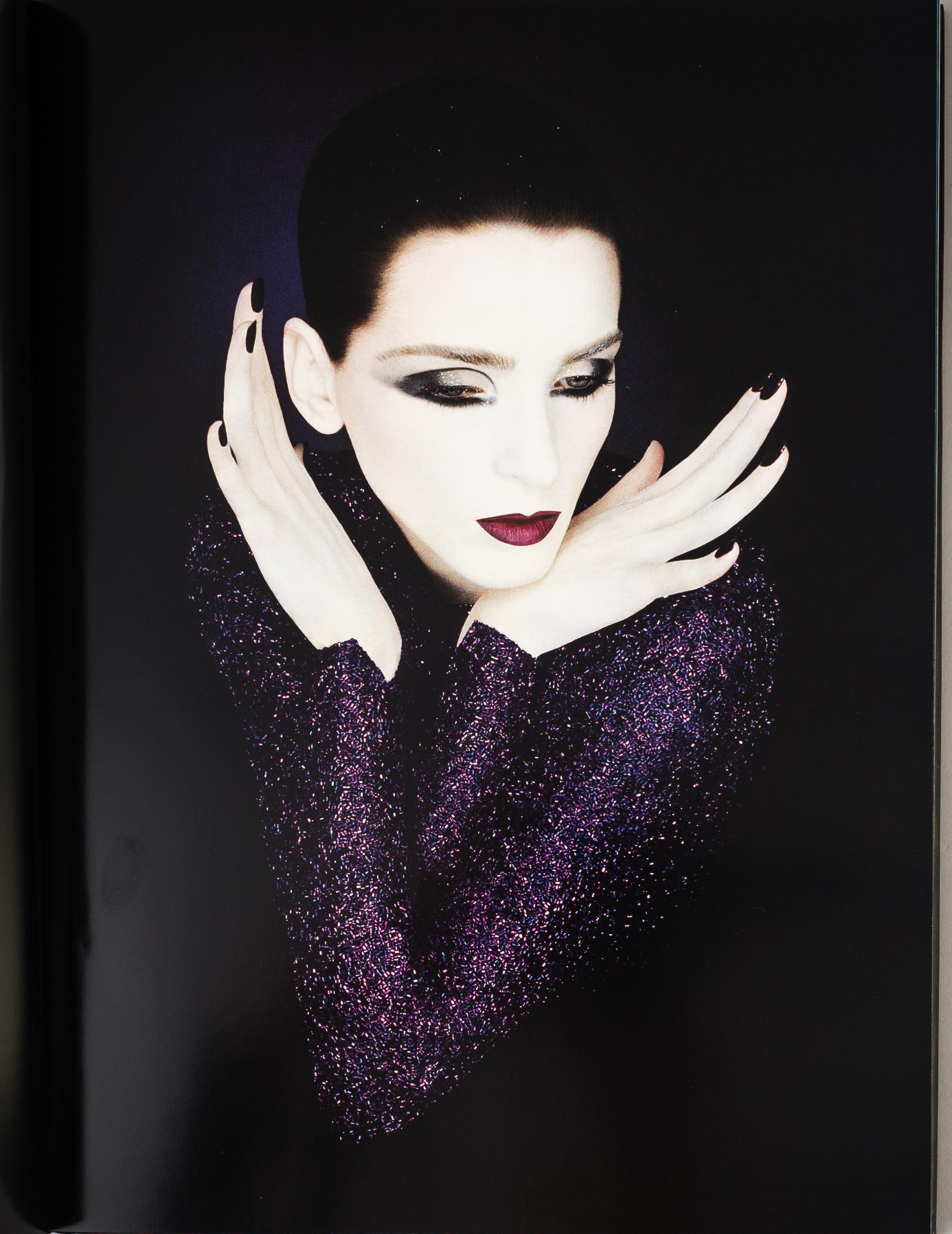 KOSTYM- / MODEBÖCKER,  3 volymer, 19/2000-tal.