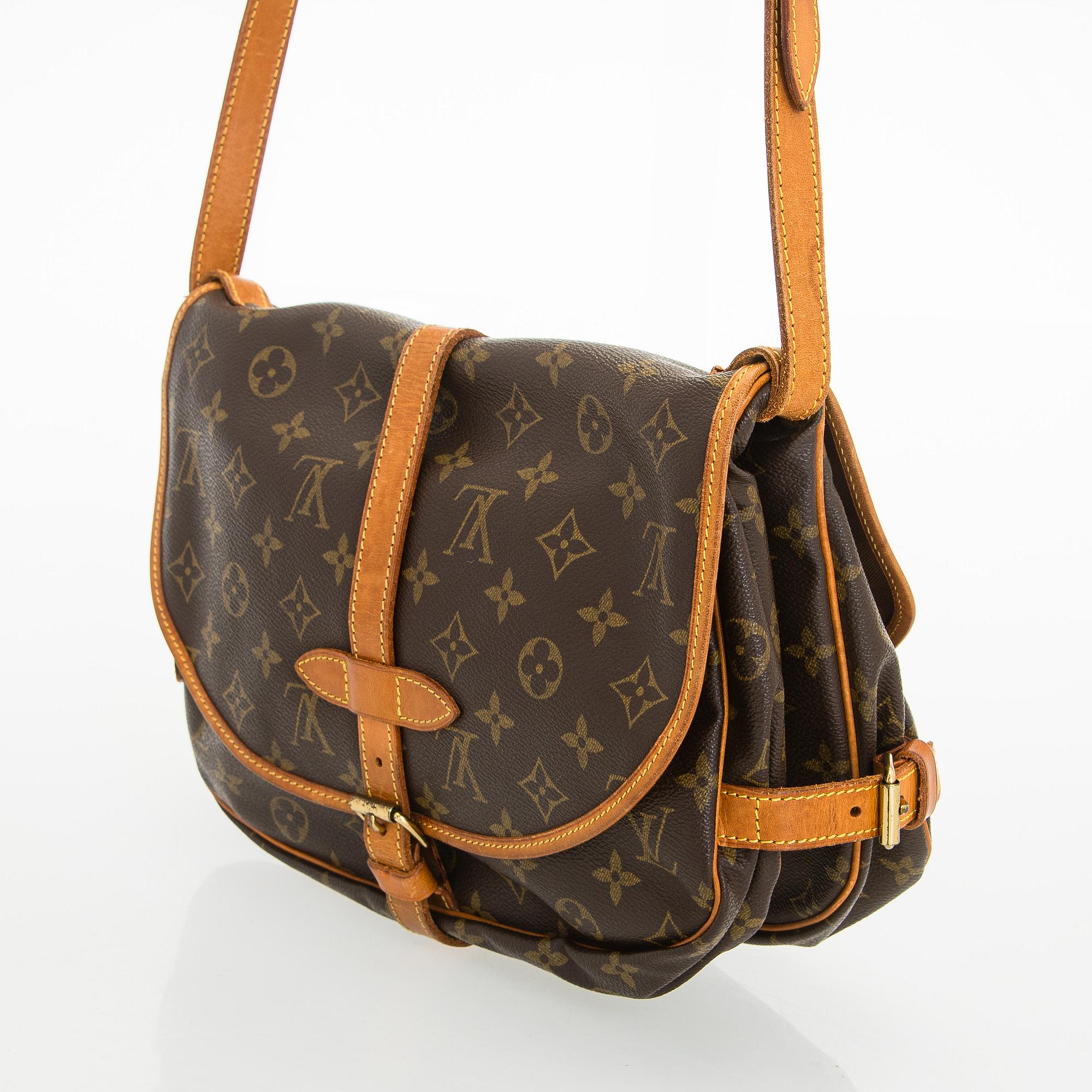 Louis Vuitton, väska, "Saumur 30".