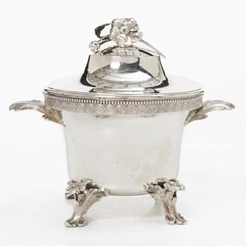 A Swedish silver bowl with lid, mark of Alfred Ambrosius, Stockholm 1891.