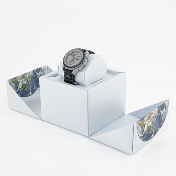 Omega/Swatch, MoonSwatch, Mission to Earthphase, chronograph, wristwatch, 42 mm.