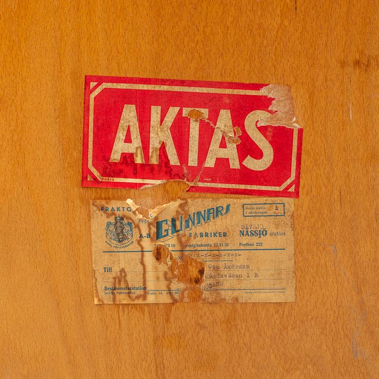 A Swedish Modern sideboard, Gunnars Fabriker, Nässjö, Sweden, 1940's.