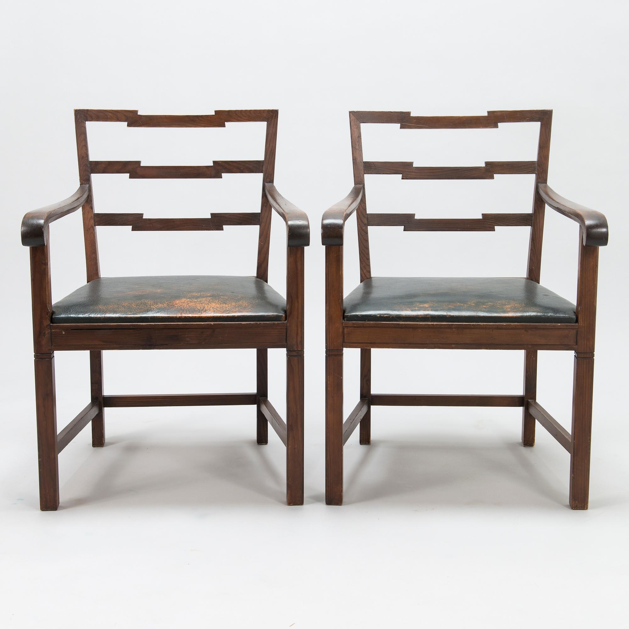 MIKKO S. NUPPONEN, a set of six 1930's 'Jukola' chairs for HMN Huonekaluliike Mikko Nupponen. Finland.