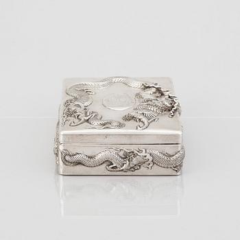 A Chinese Silver box with cover, Shanghai, markers mark Zee Sung, early 20th Century.