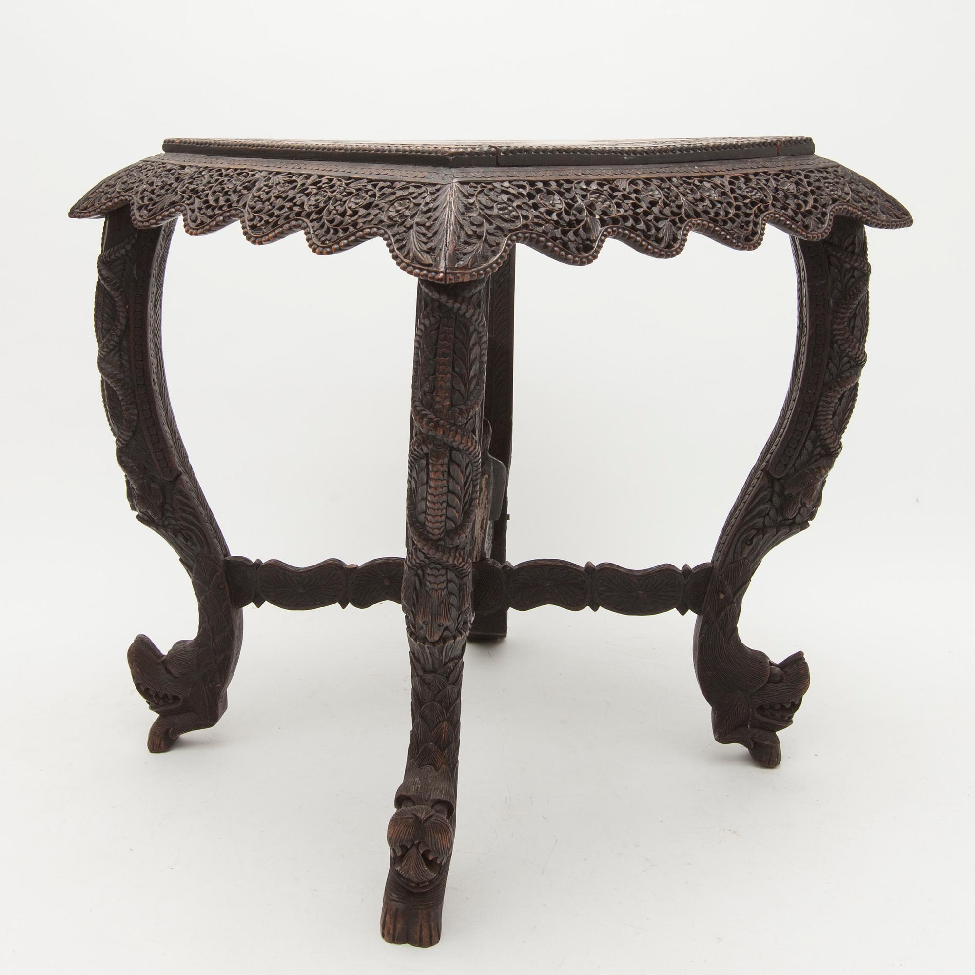 BORD, Kina, 1800-tal.