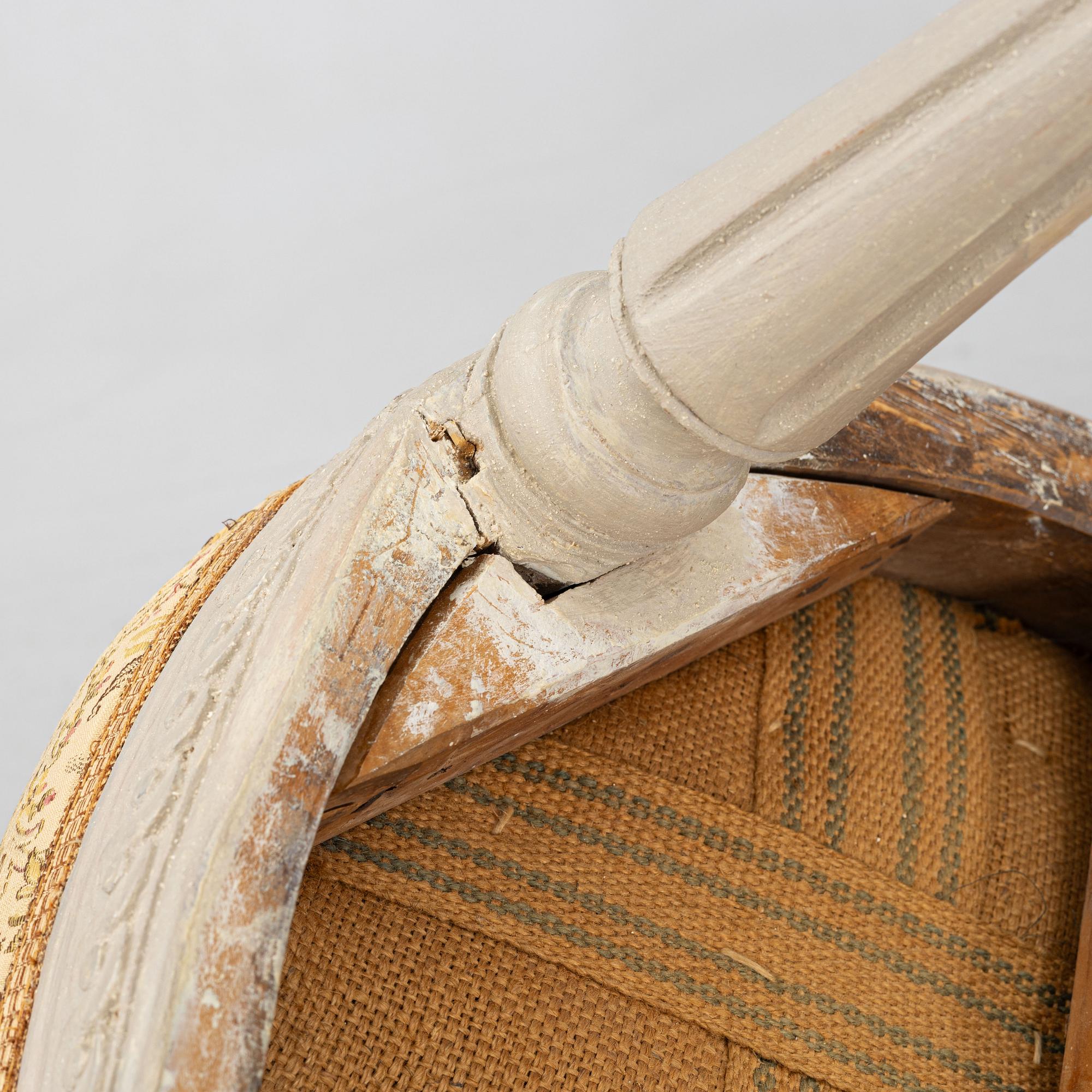 A pair of Gustavian chairs, around 1800.