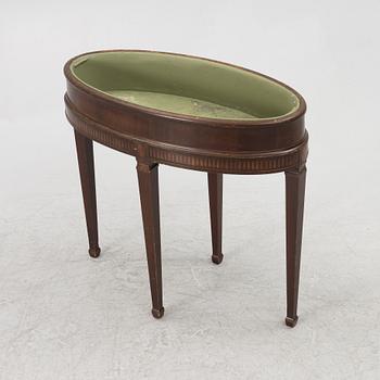 Jardinière / flower table, Louis XVI style, circa 1900.