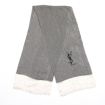 SCARF, Yves Saint Laurent.