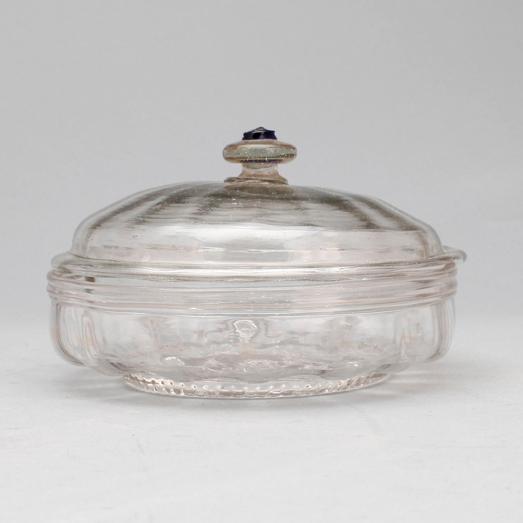 BONBONJÄR, glas, 1700-/1800-tal.