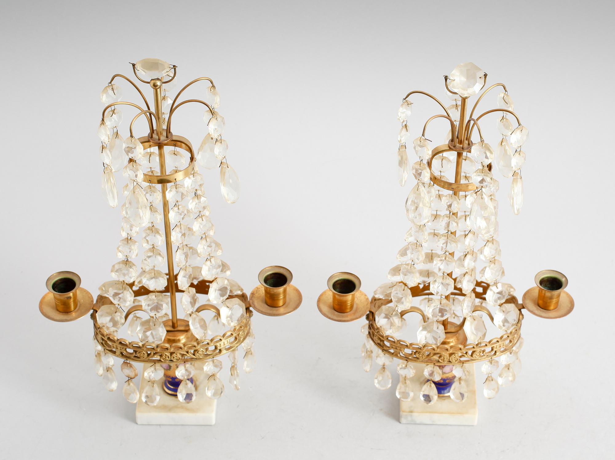 BORDSLYSTRAR, 1 par, gustaviansk stil, 1900-talets mitt.