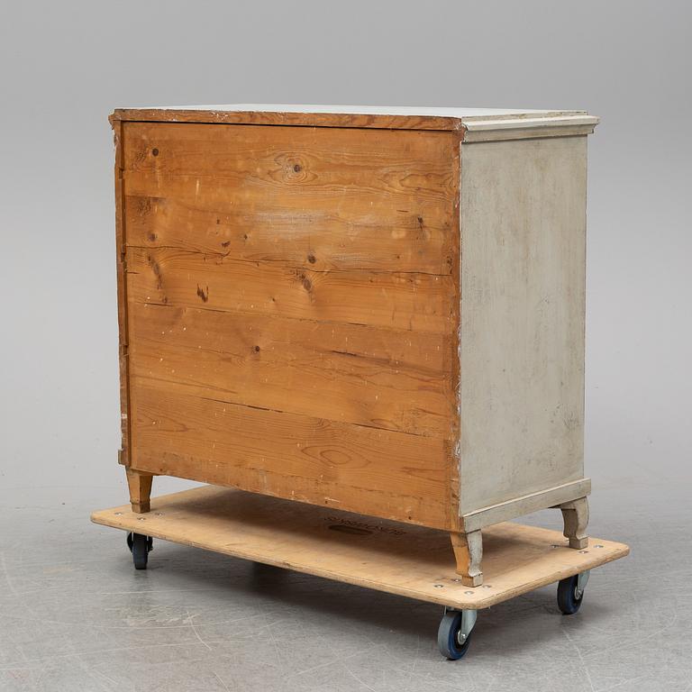 A chest of drawers from the mid 19th century.