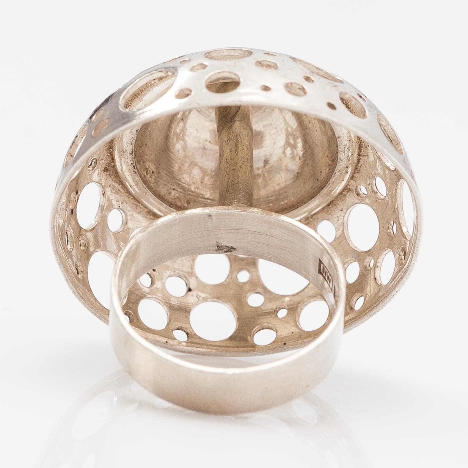 Liisa Vitali, A sterling silver ring "Nuppu". Westerback, Helsinki 1971.
