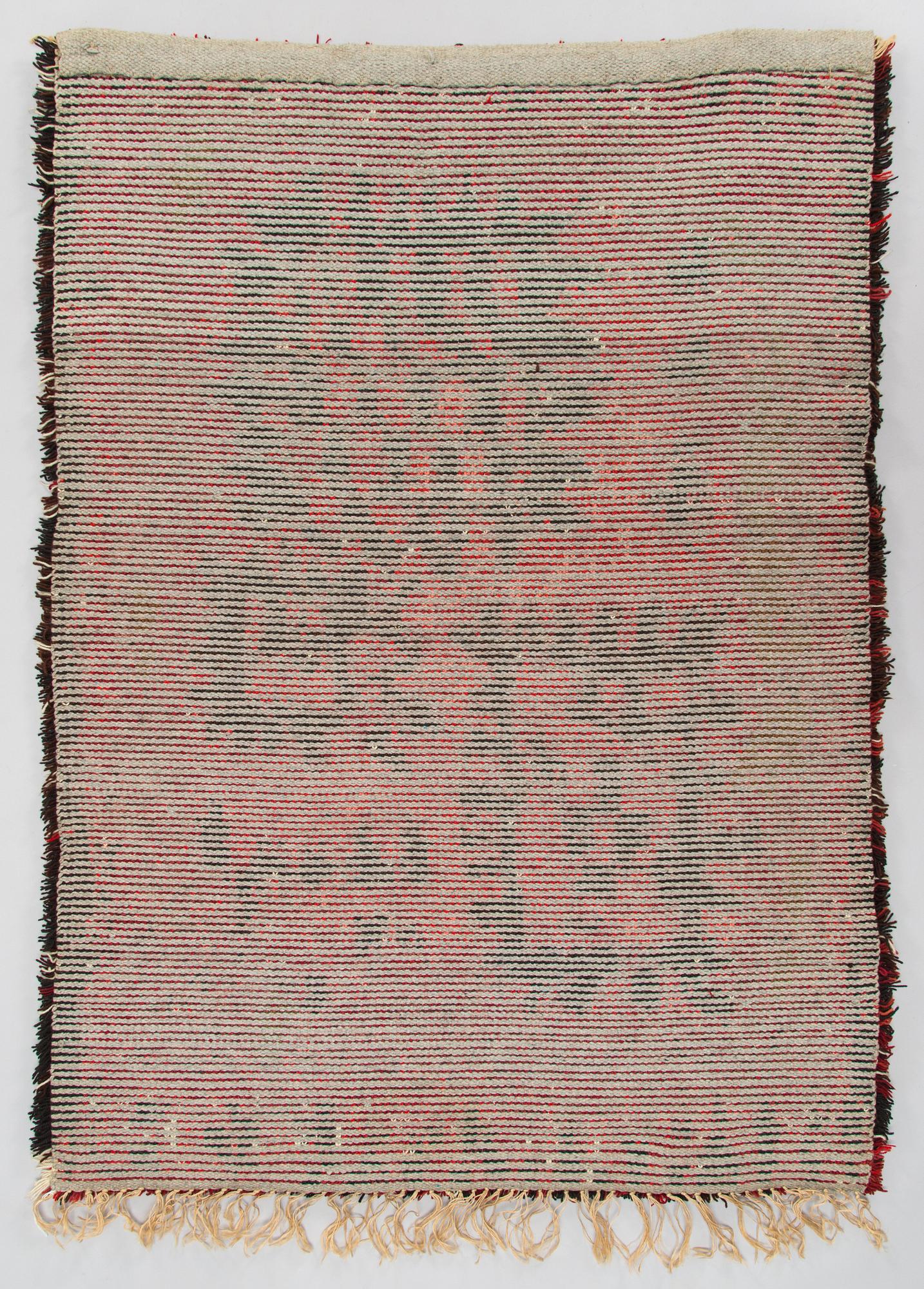 Veikko Roikonen, rya, modell för Neovius. Ca 130 x 108 cm.